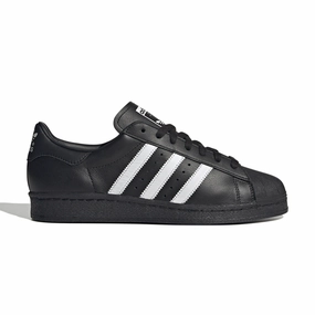 Superstar 82 'Core Black' Practical Wear