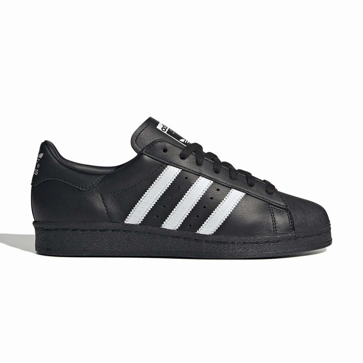 Superstar 82 'Core Black' Practical Wear