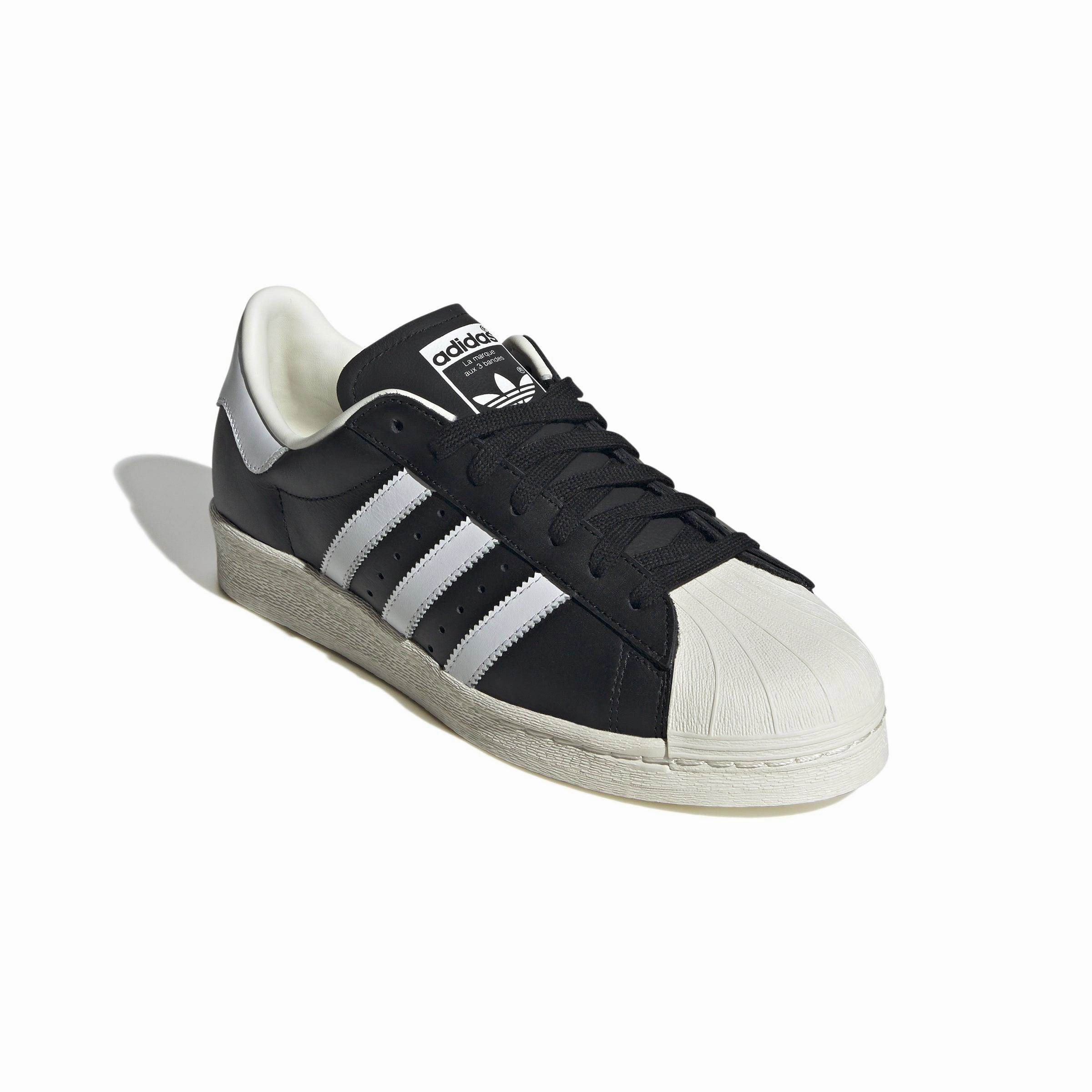 Superstar 82 'Core Black' Travel Companion