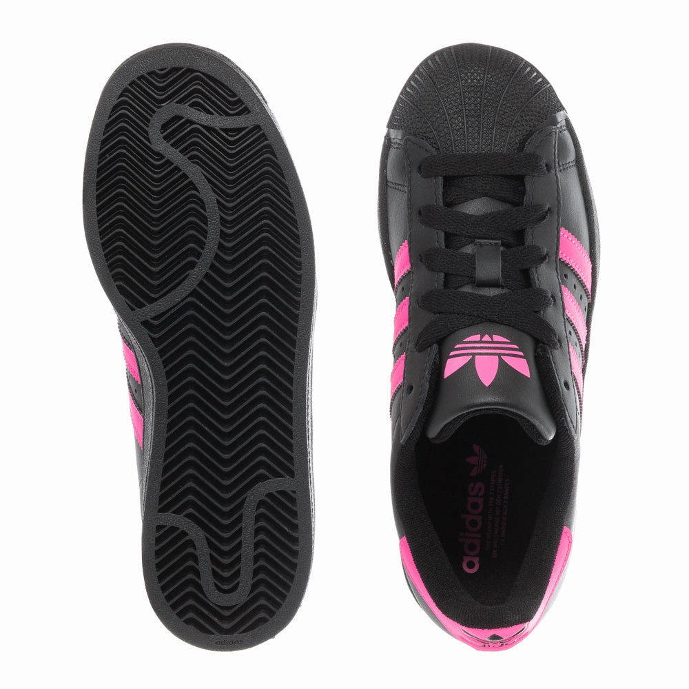 Superstar II - Youth Indoor Suitability