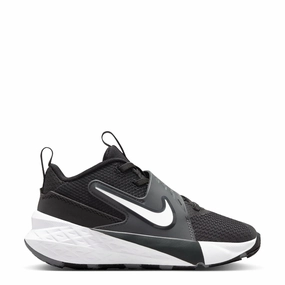 Team Hustle D 12 - Kids running in hard tracks shoes track workouts