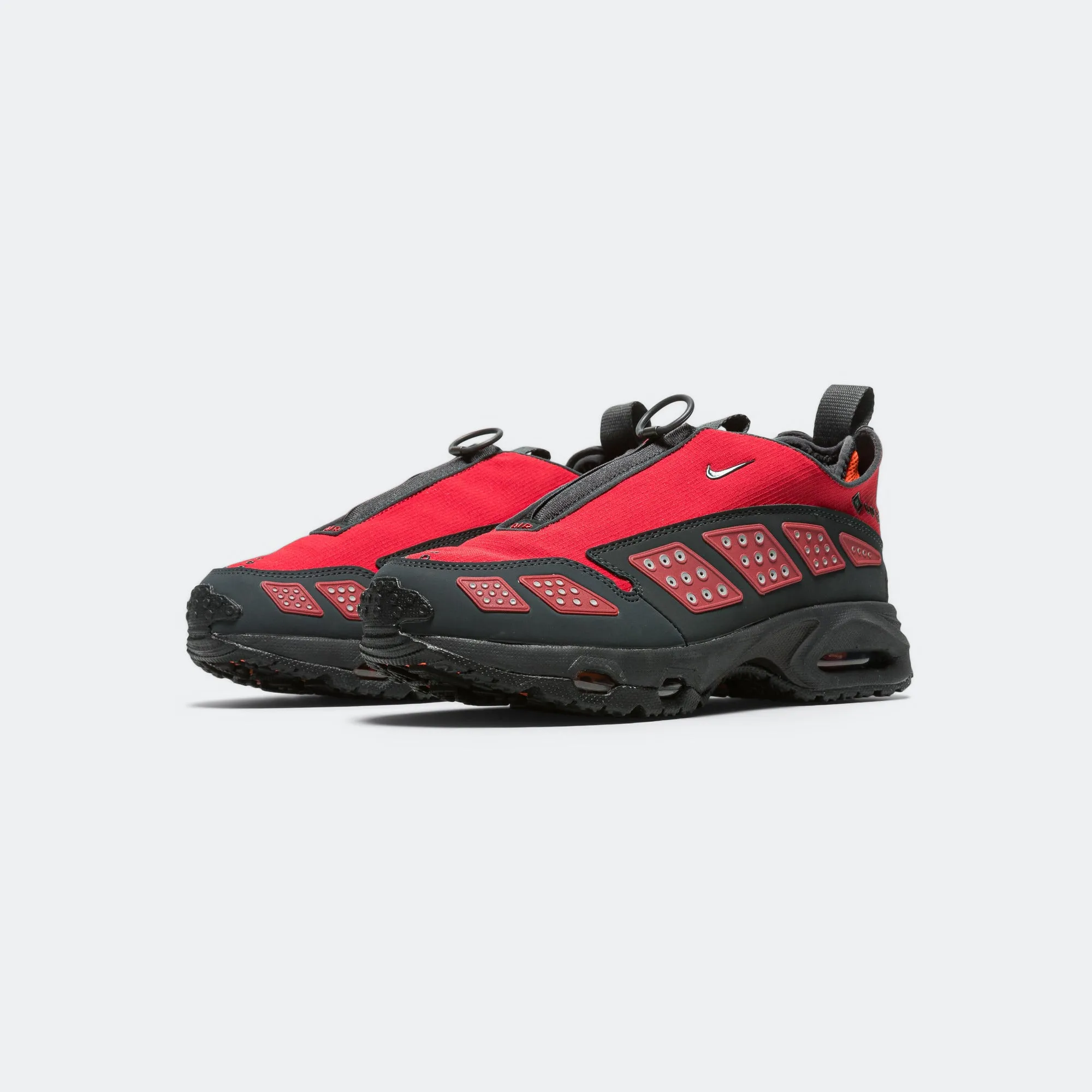 Timeless Support Womens Air Max SNDR GORE-TEX - Hyper Crimson/Dk Smoke Grey-Fire Red
