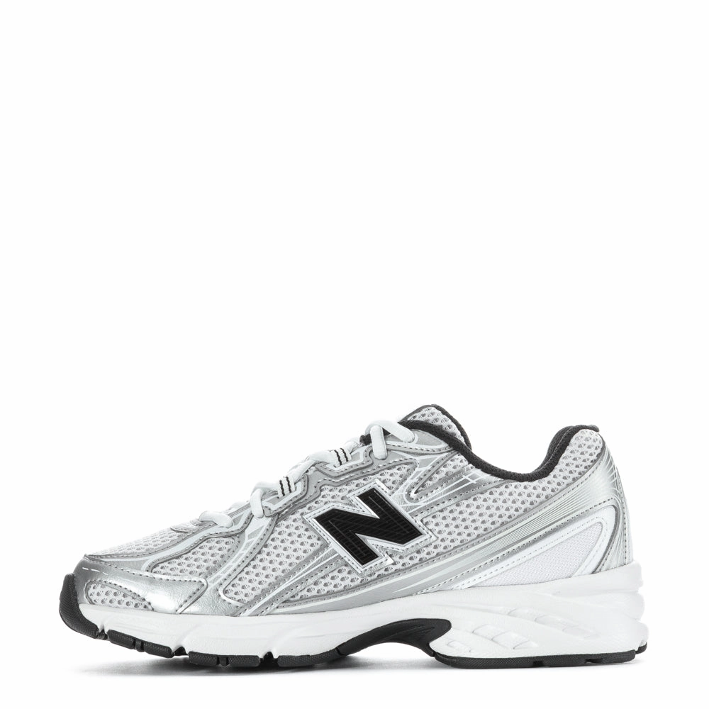 Versatile adaptability 740 - Youth