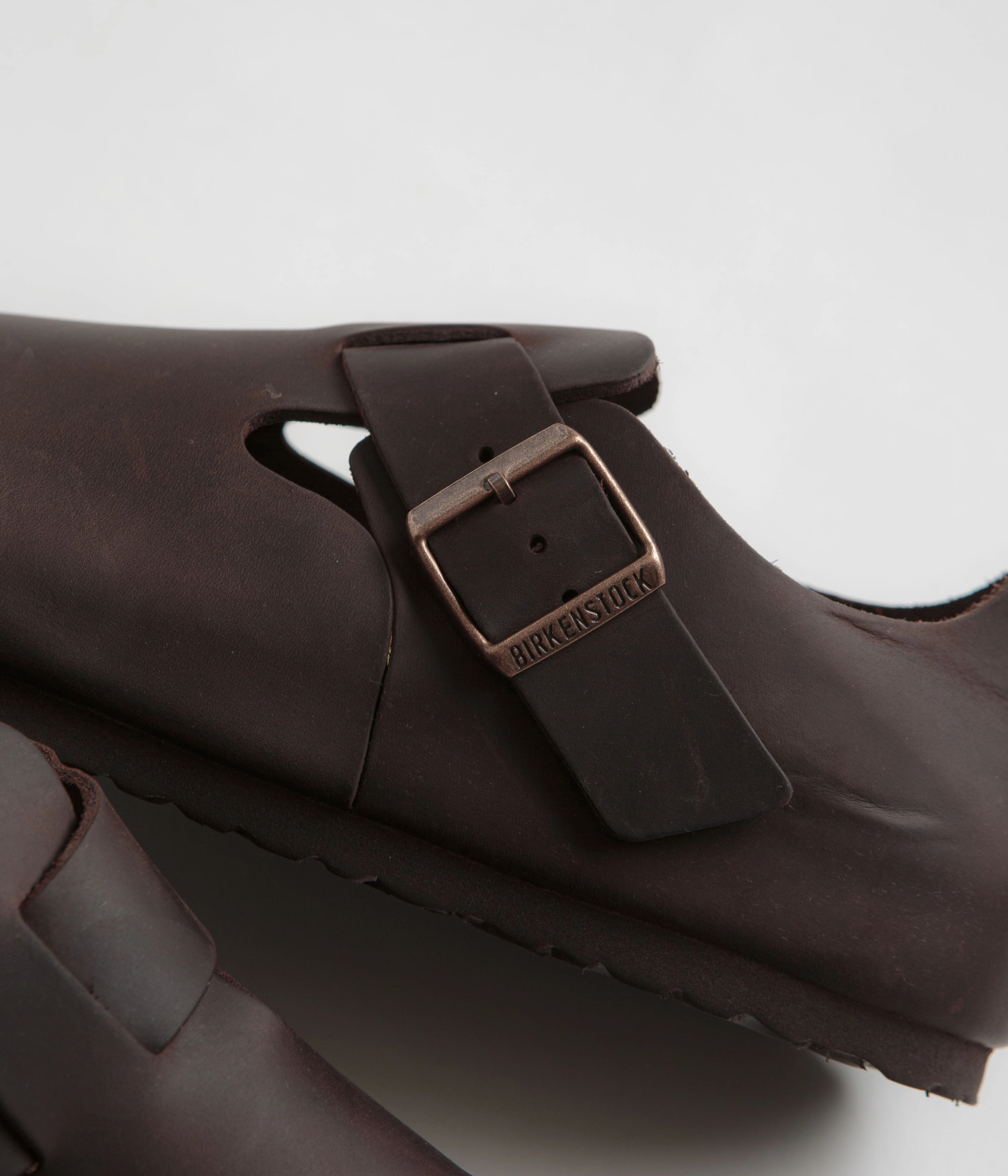 Versatile Everyday Birkenstock London Shoes - Habana