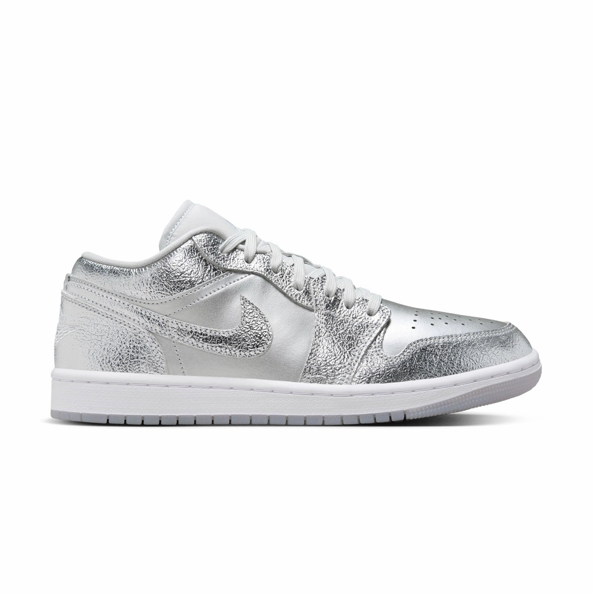 Wmns Air Jordan 1 Low SE 'Metallic Silver' Ultra light Iconic silhouette