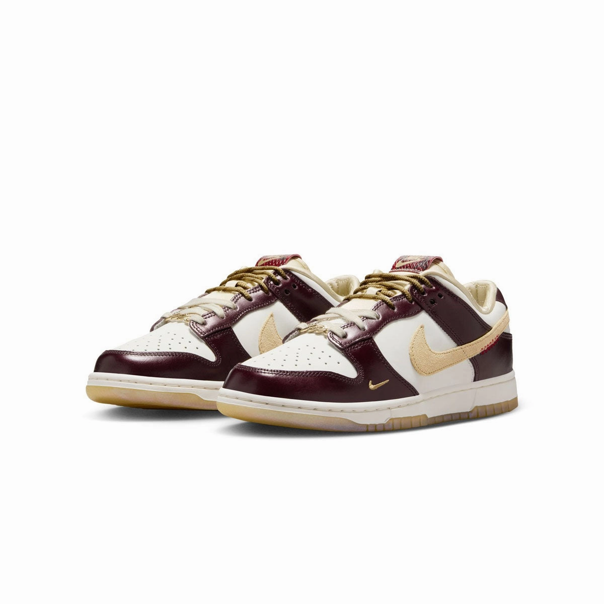 Wmns Dunk Low LX 'Year Of The Snake' Street Fit