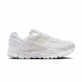 Wmns Zoom Vomero 5 SE 'Triple White' Total Comfort Trendsetting Shoes