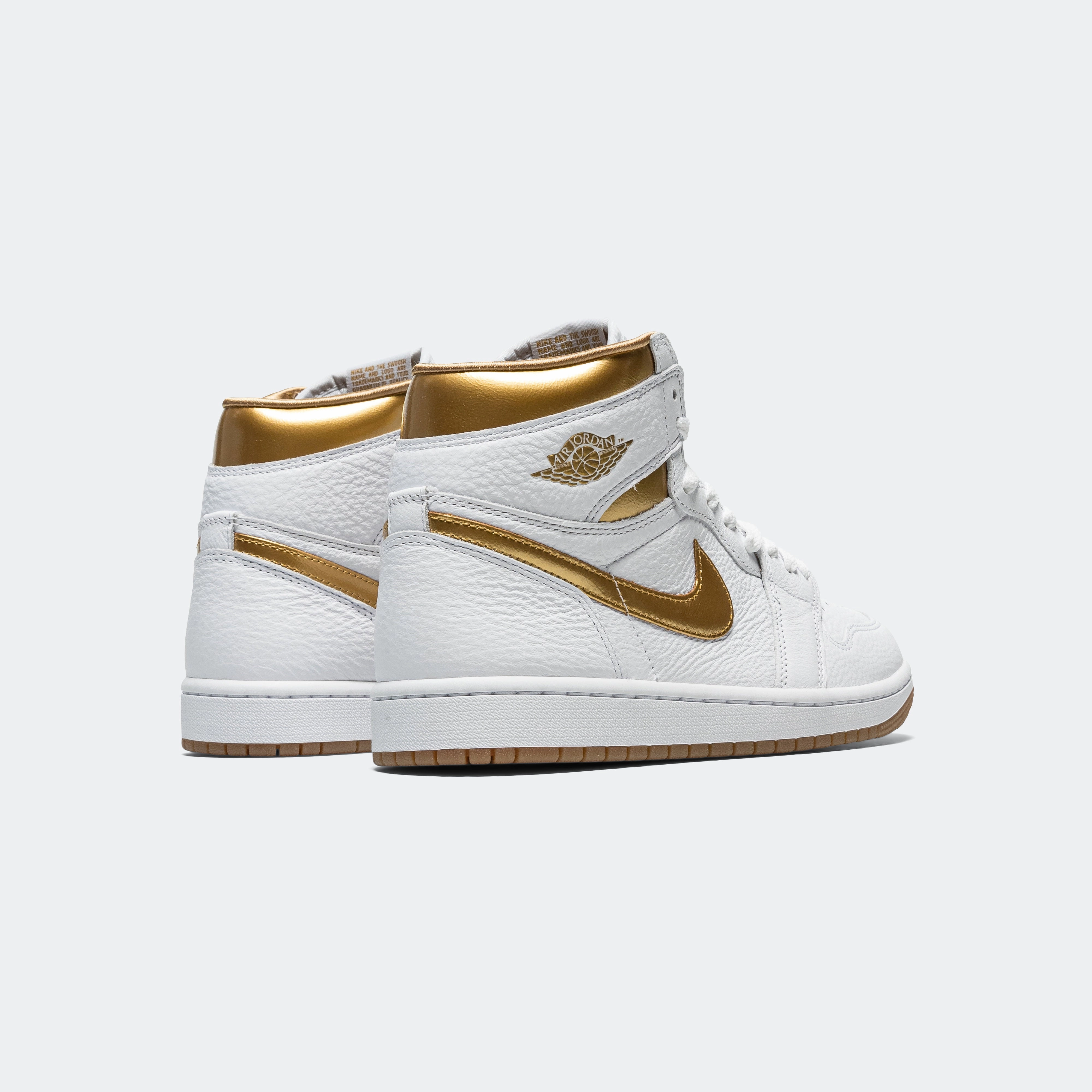 Womens Air Jordan 1 Retro High OG - White/Metallic Gold-Gum Light Brown Premium Cushion