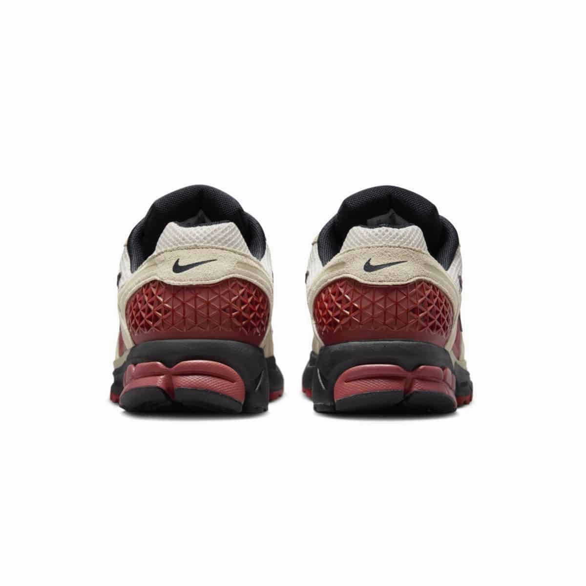 Zoom Vomero 5 'Desert Khaki Maroon' slim fit